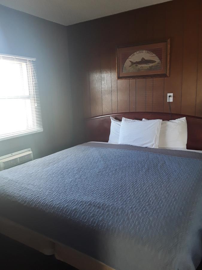 Eddy'S Motel Butte Kültér fotó